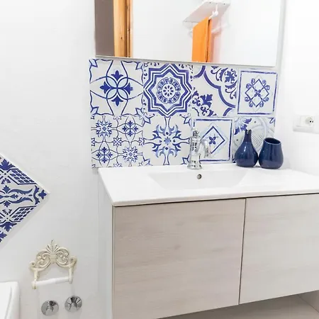 Apartment La Bomboniera Lipari (Isola Lipari)