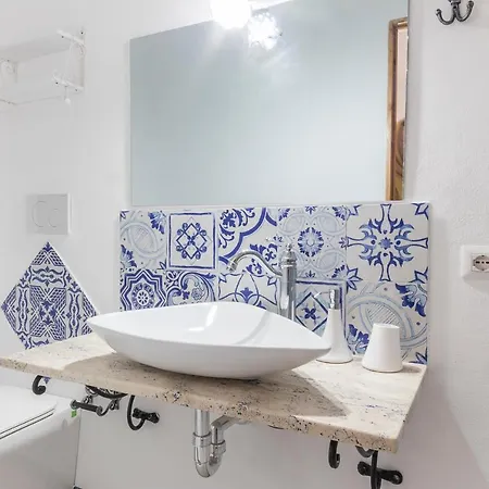 La Bomboniera * Липари